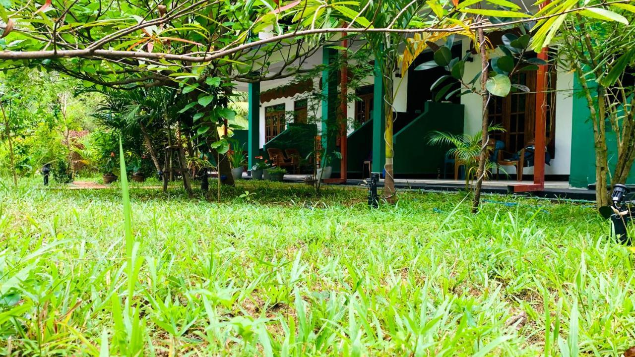 Sigiri Starwing Villa Sigiriya Exterior photo