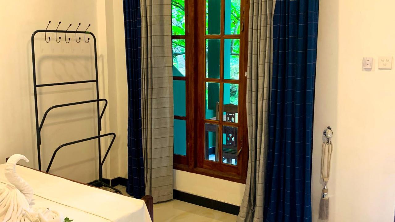 Sigiri Starwing Villa Sigiriya Exterior photo